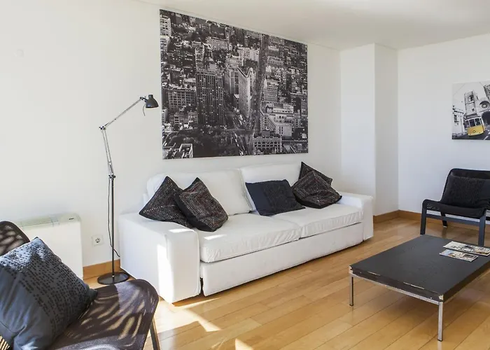 Rent4Rest Lisbon Parque Das Nacoes 17Th Floor River View