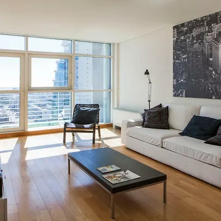 Rent4Rest Lisbon Parque Das Nacoes 17Th Floor River View Exterior photo